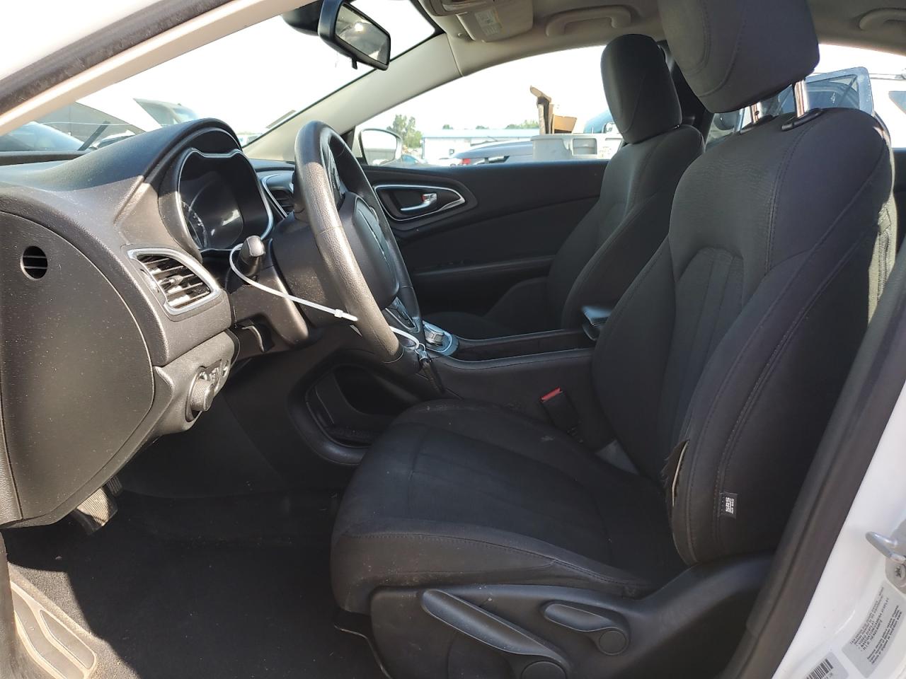 2016 Chrysler 200 Limited VIN: 1C3CCCAB1GN149623 Lot: 63976905