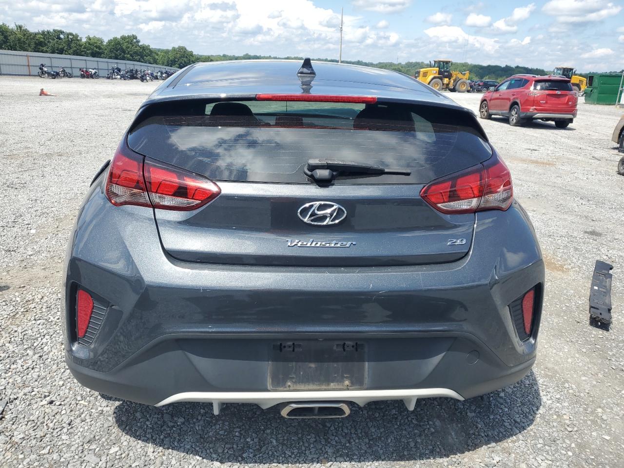2019 Hyundai Veloster Base VIN: KMHTG6AF3KU010804 Lot: 64552135