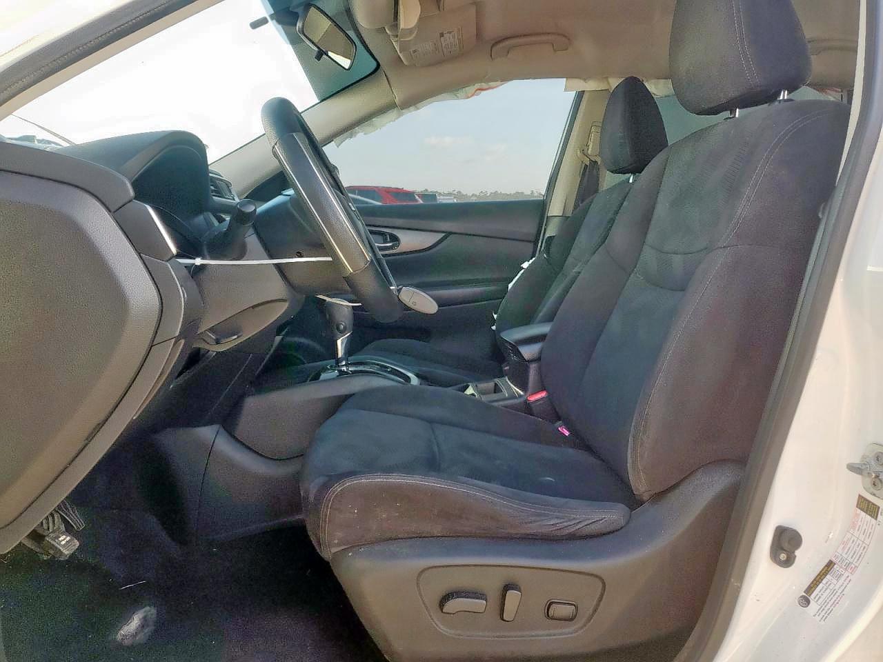 2016 Nissan Rogue S VIN: JN8AT2MTXGW018044 Lot: 64818895