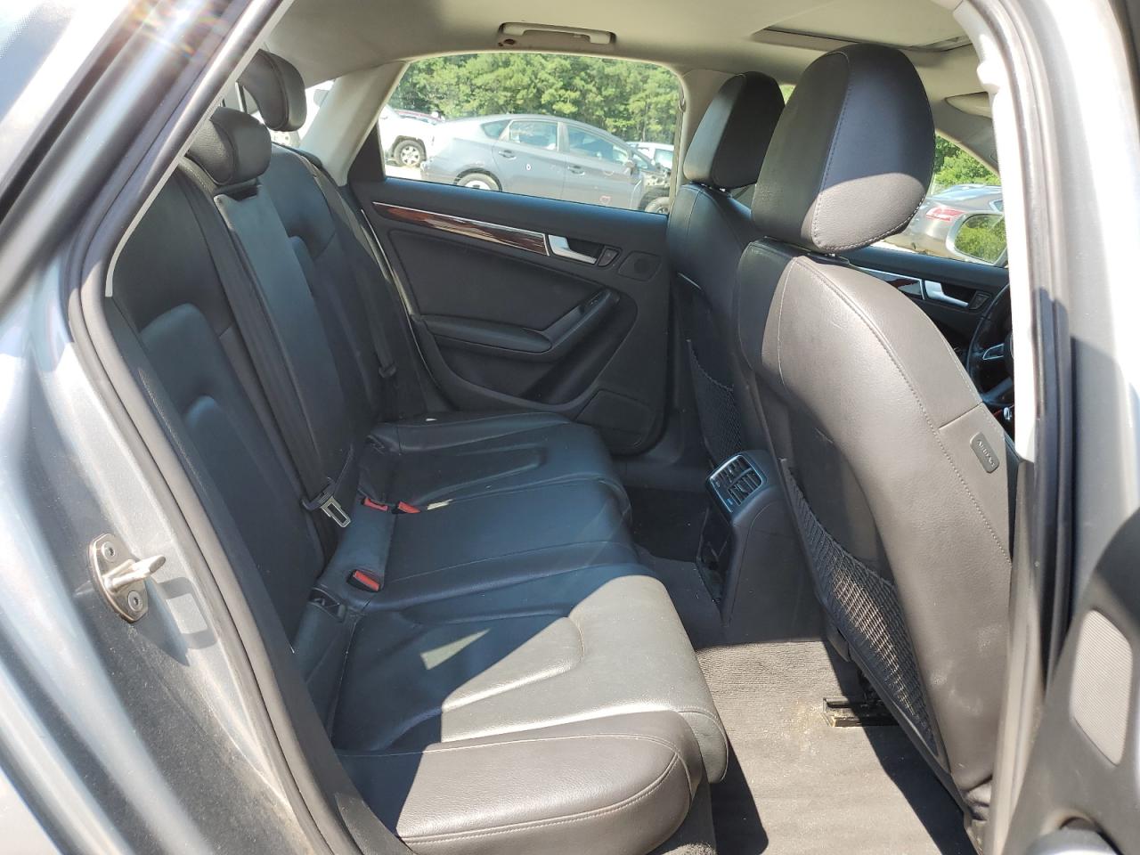 2010 Audi A4 Premium Plus VIN: WAUFFAFL8AN065356 Lot: 63534955