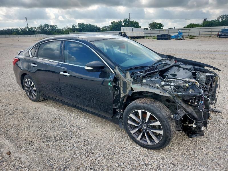  NISSAN ALTIMA 2017 Black