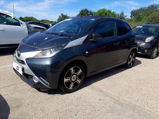 TOYOTA AYGO X-CLU 2016