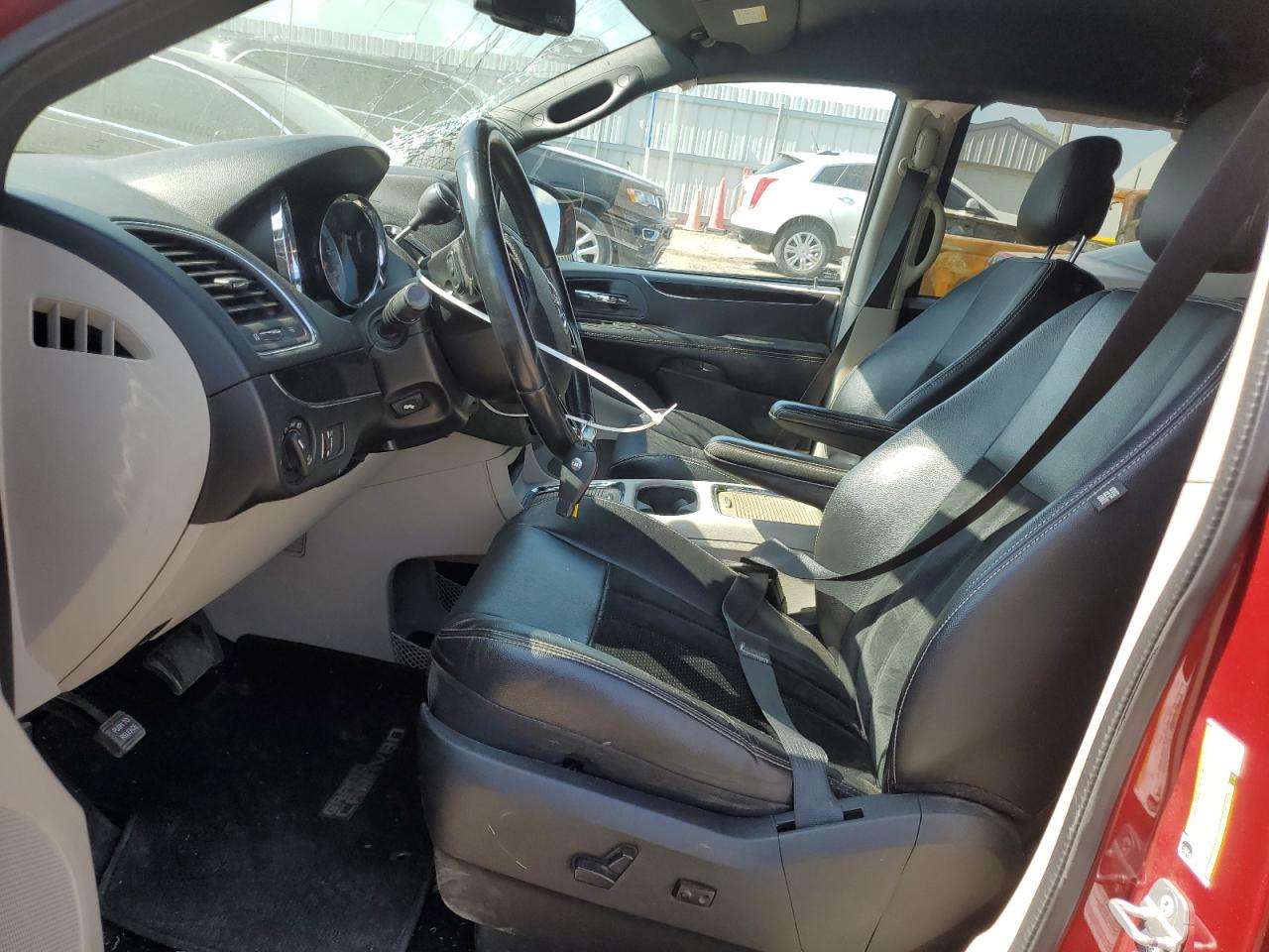2014 Dodge Grand Caravan Sxt VIN: 2C4RDGCG2ER190376 Lot: 64690425