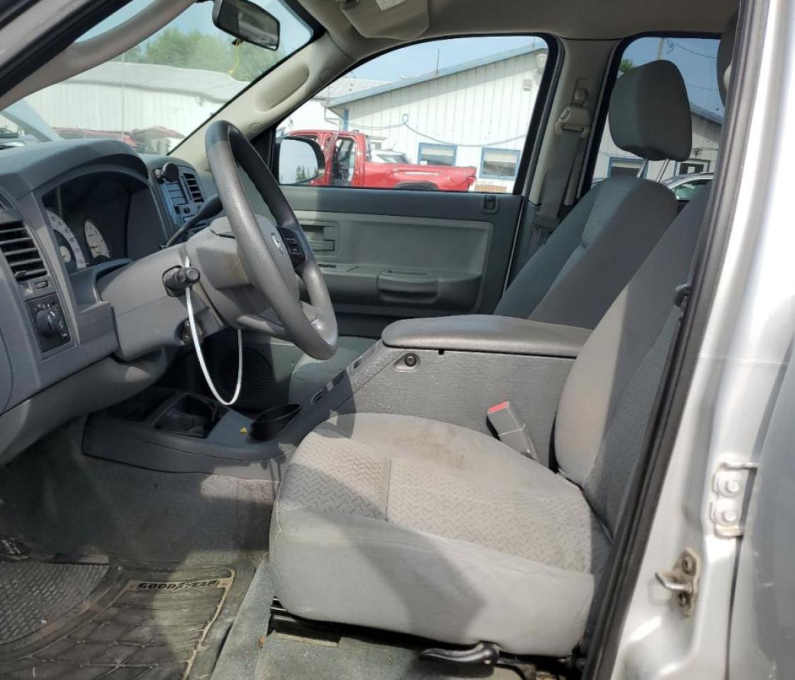 2007 Dodge Dakota Quad VIN: 1D7HW28K27S270841 Lot: 64657325