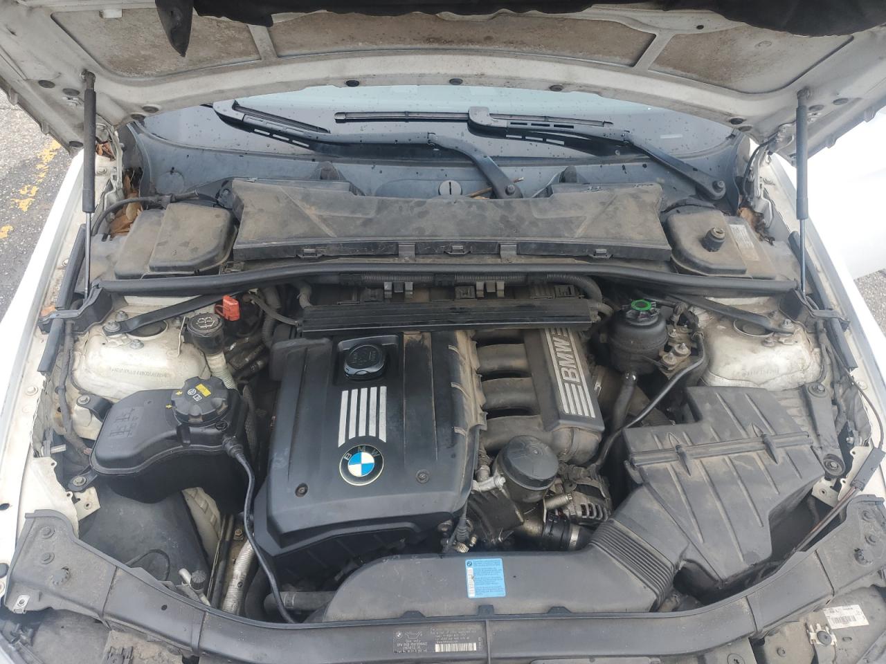 wbava33568kx87870 WBAVA33568KX87870 2008 BMW 328 I