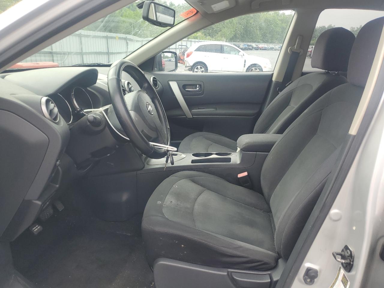 2010 Nissan Rogue S VIN: JN8AS5MV1AW602815 Lot: 64336405