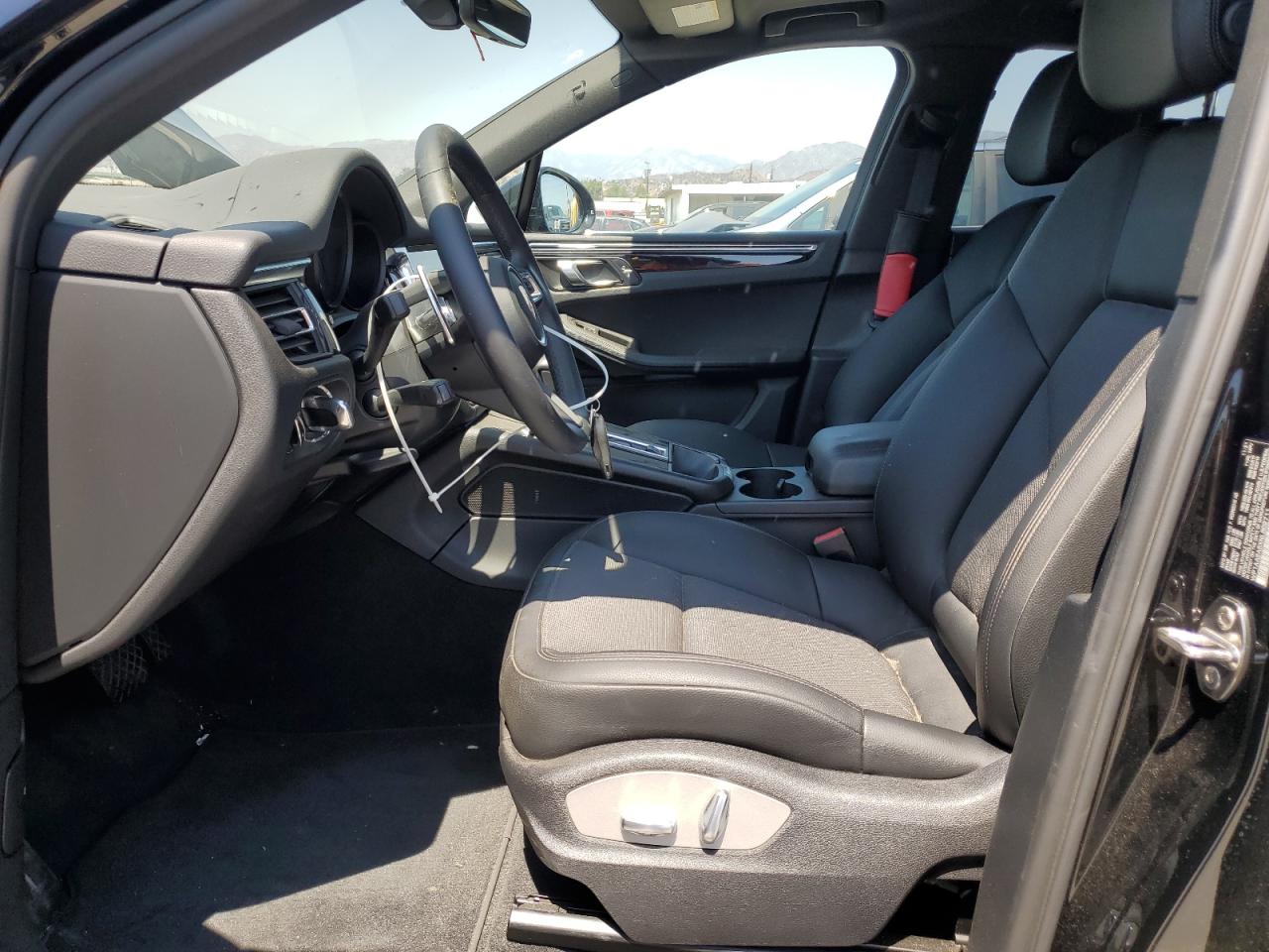 2022 Porsche Macan VIN: WP1AA2A5XNLB02711 Lot: 65380165