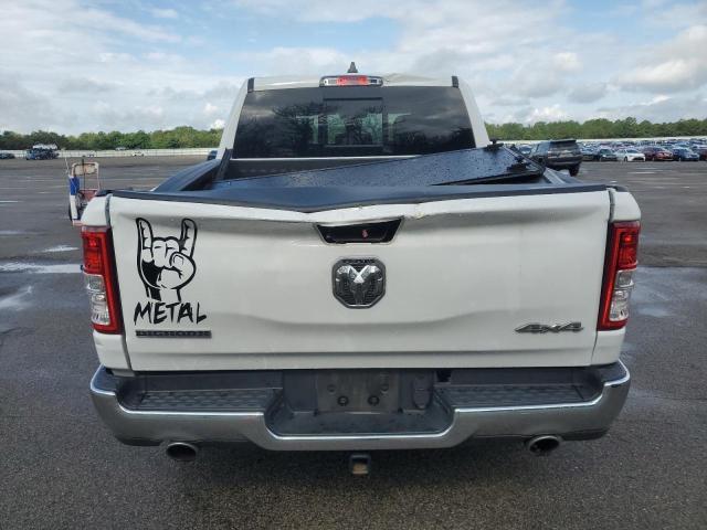 RAM 1500 2020 Biały