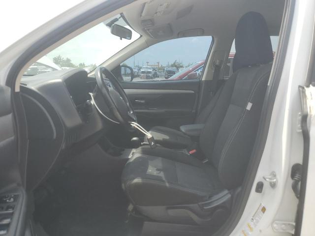 Parquets MITSUBISHI OUTLANDER 2016 White