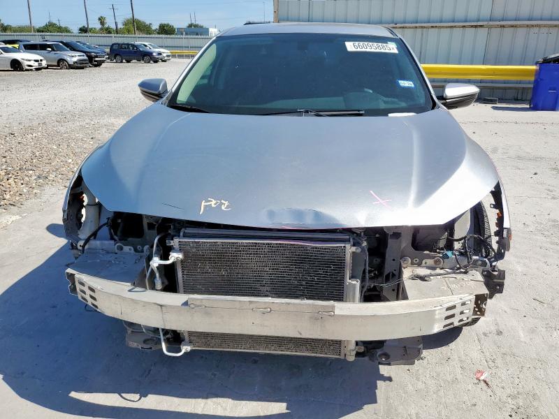  HONDA CIVIC 2018 Srebrny