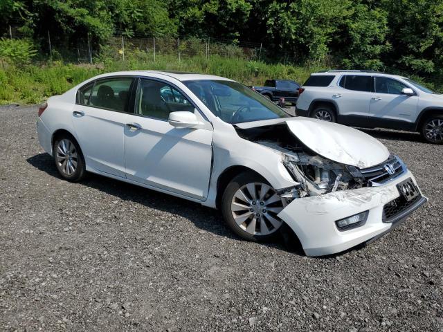 Sedans HONDA ACCORD 2015 White