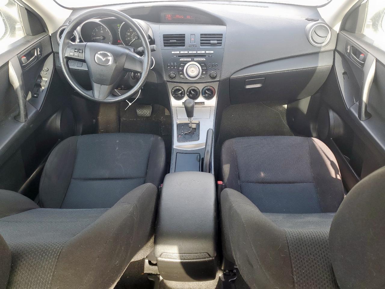 2011 Mazda 3 I VIN: JM1BL1UF1B1424174 Lot: 64422855