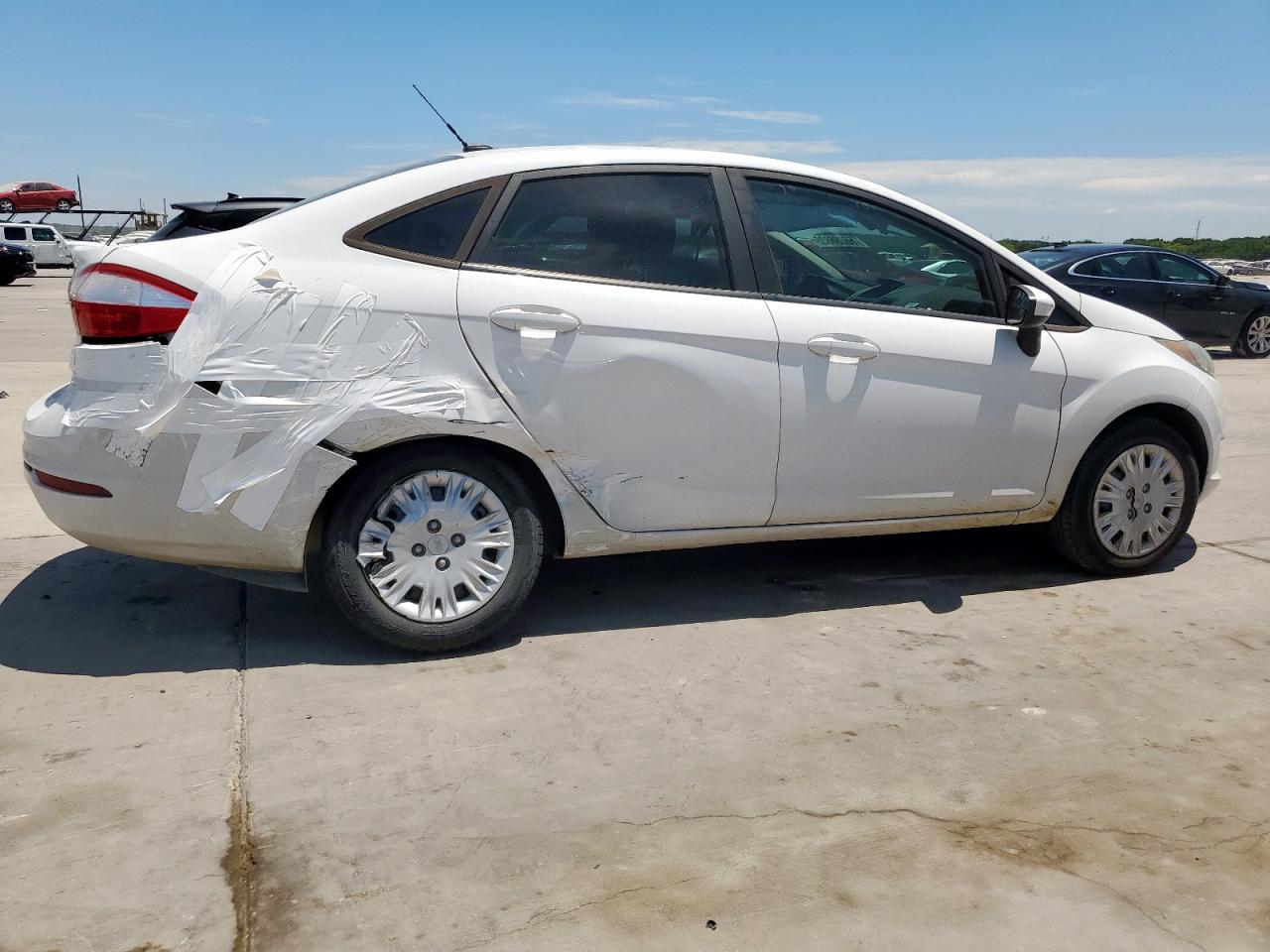 3FADP4AJ7GM141009 2016 Ford Fiesta S