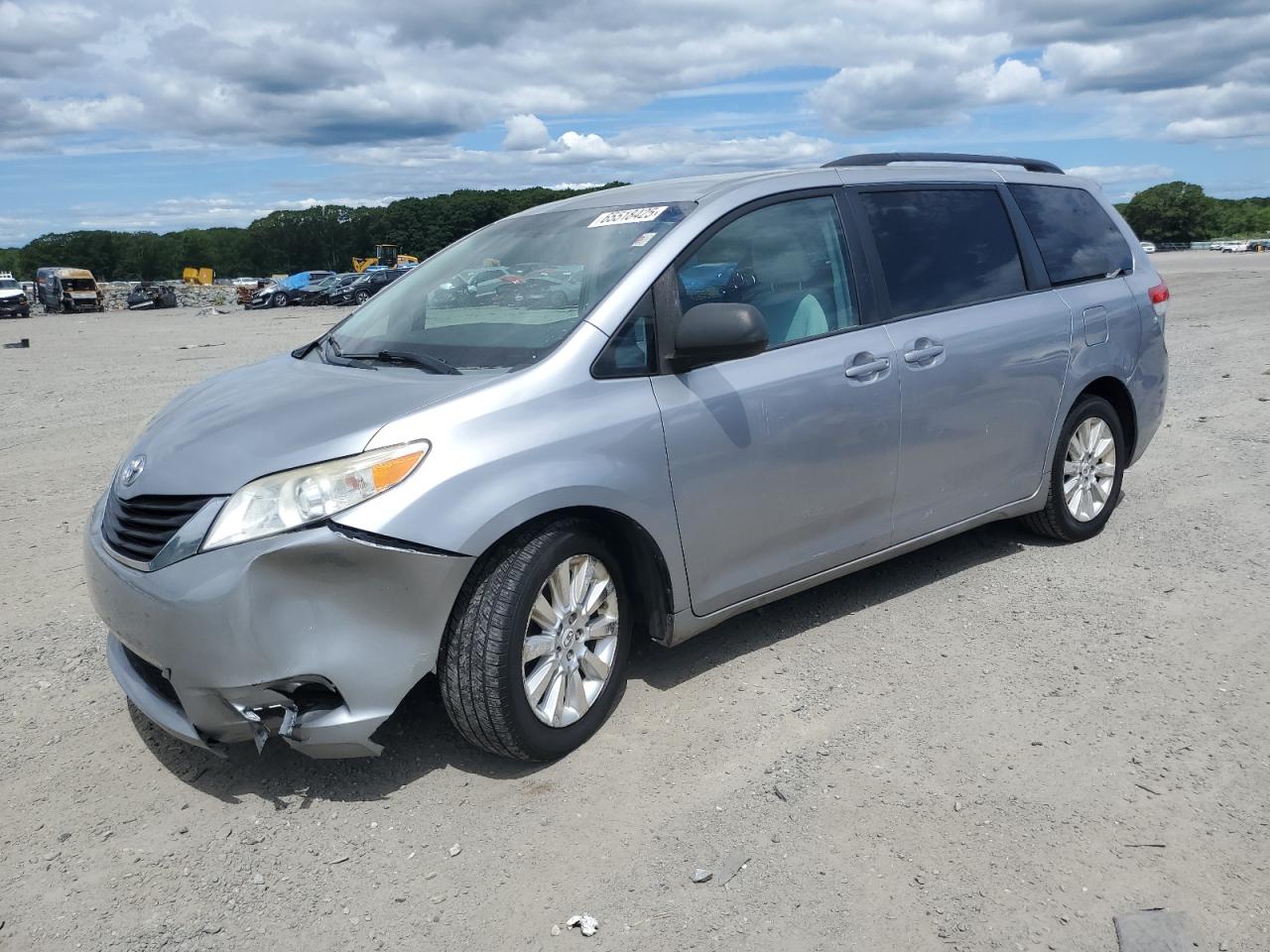 2011 Toyota Sienna Le VIN: 5TDJK3DC3BS016357 Lot: 65518425
