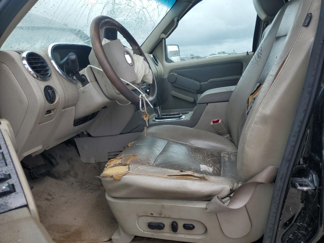 2006 Ford Explorer Xlt VIN: 1FMEU63E46UA60980 Lot: 65198035