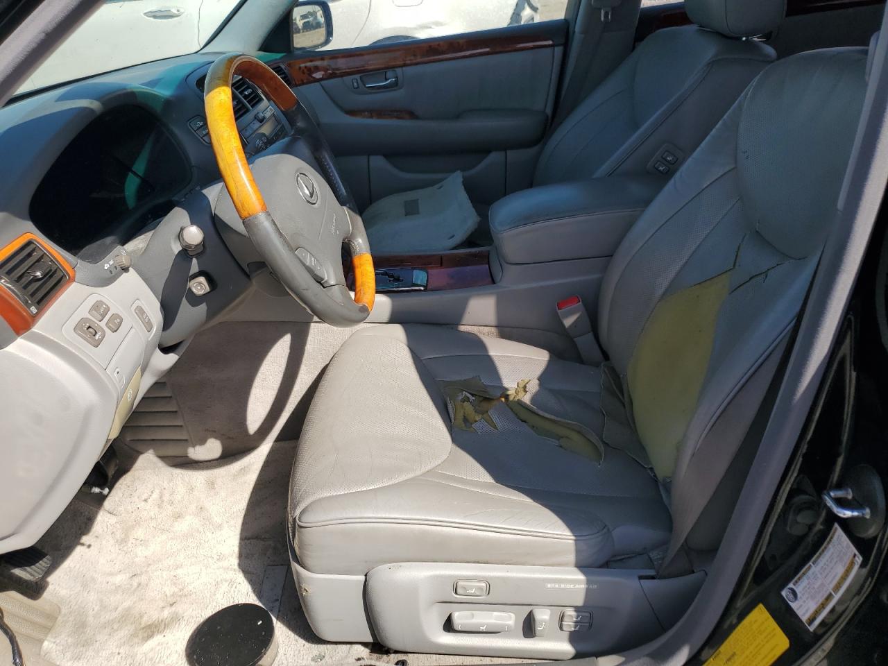 2004 Lexus Ls 430 VIN: JTHBN36F940138647 Lot: 64980675