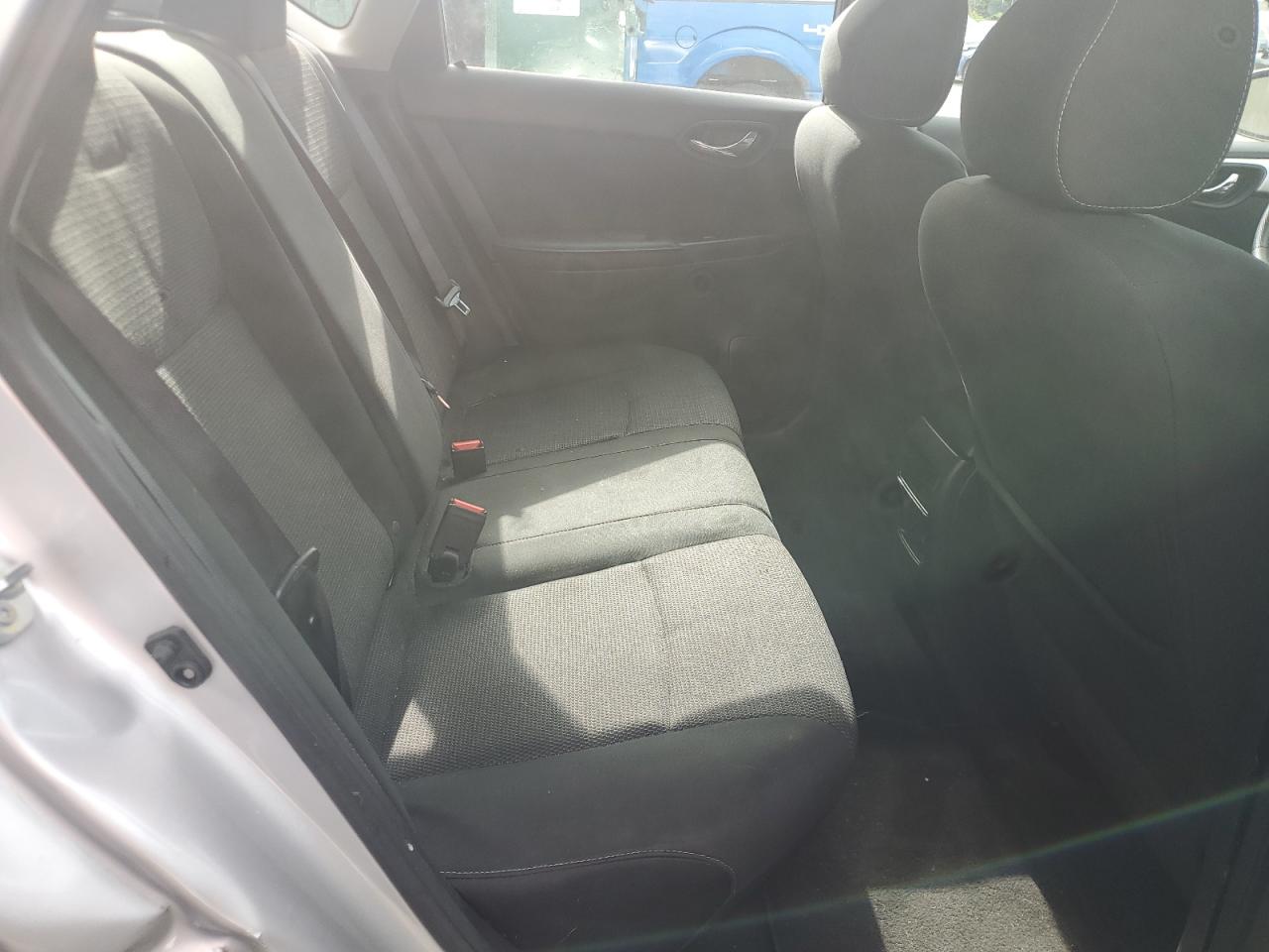 2019 Nissan Sentra S VIN: 3N1AB7AP7KY207175 Lot: 64664335