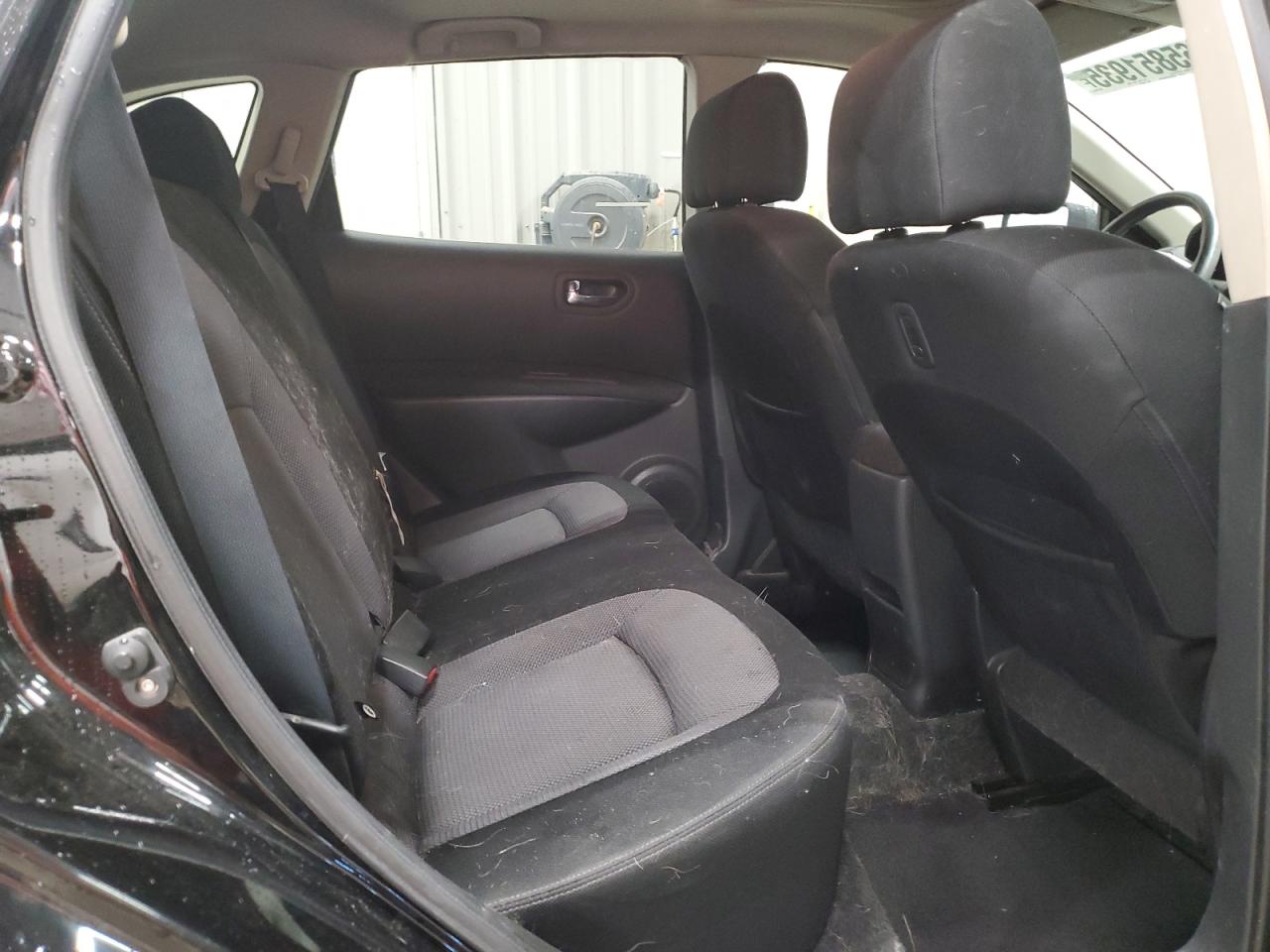 2011 Nissan Rogue S VIN: JN8AS5MV4BW666221 Lot: 65851935