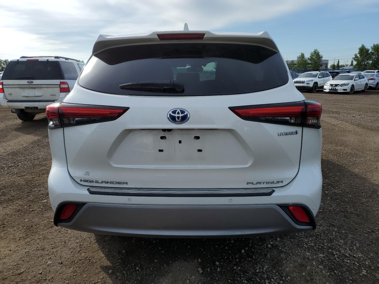 2021 Toyota Highlander Hybrid Platinum VIN: 5TDEBRCH0MS015509 Lot: 61489995