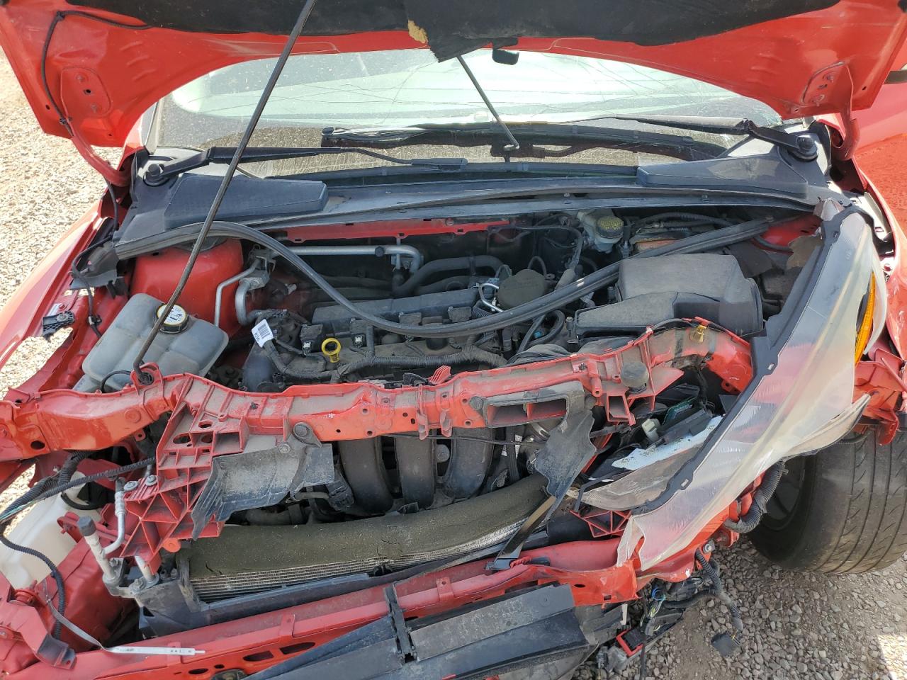 2015 Ford Focus Se VIN: 1FADP3F21FL368806 Lot: 66138225