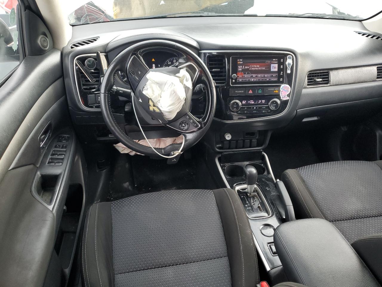 2018 Mitsubishi Outlander Se VIN: JA4AD3A38JZ007451 Lot: 65381155