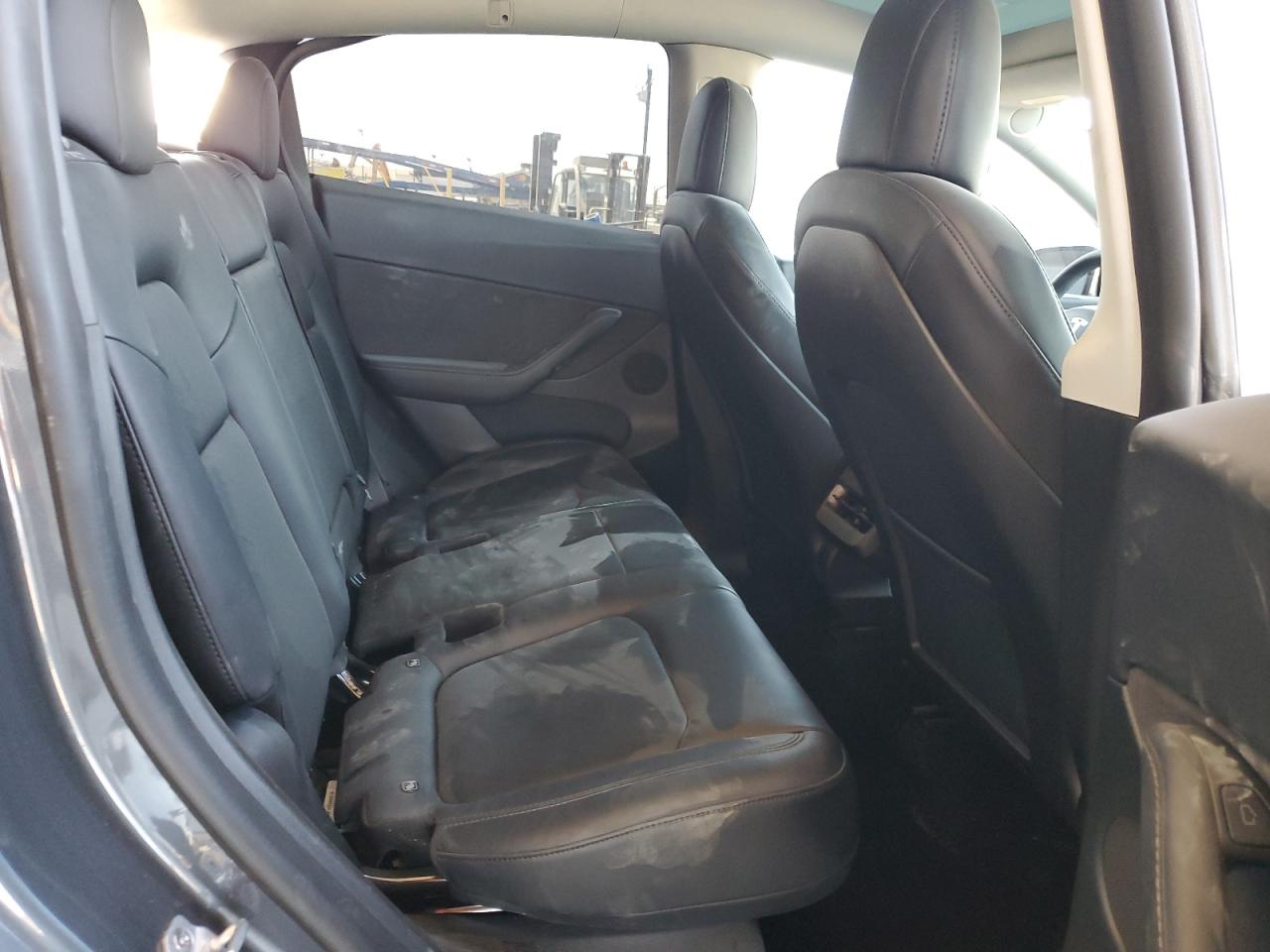 2022 Tesla Model Y VIN: 7SAYGDEF6NF492063 Lot: 66075985