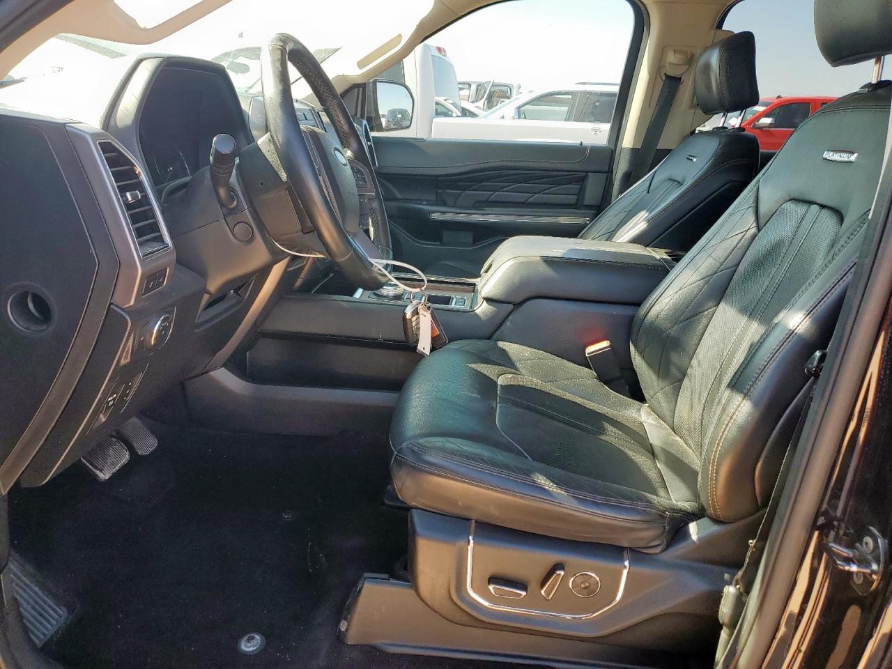 2021 Ford Expedition Platinum VIN: 1FMJU1LT5MEA13559 Lot: 64033445