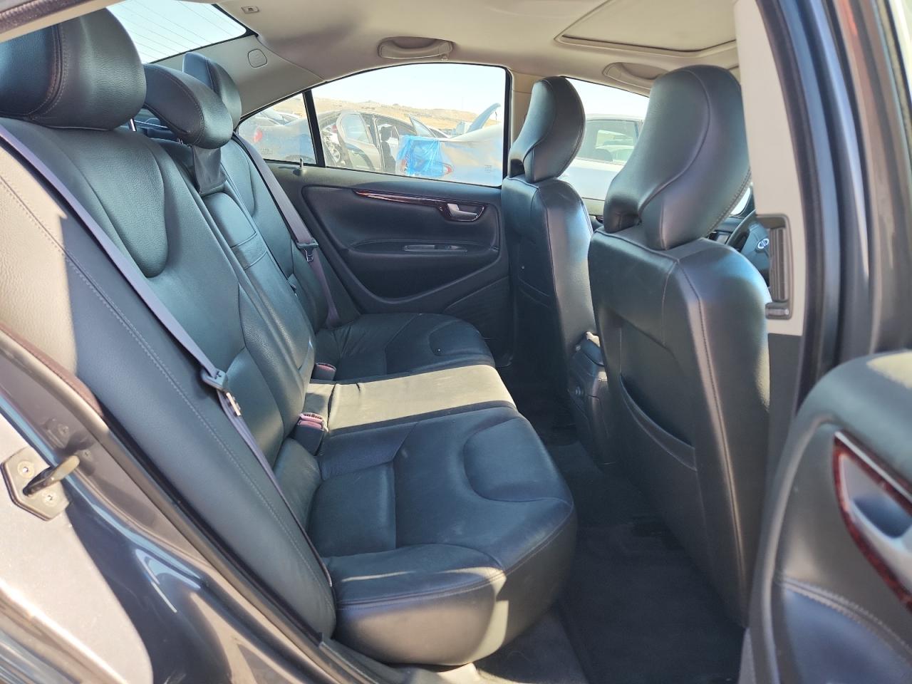 2003 Volvo S60 VIN: YV1RS61T832264146 Lot: 66445175