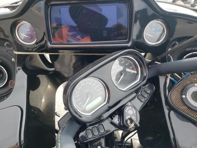  HARLEY-DAVIDSON FL 2020 Черный