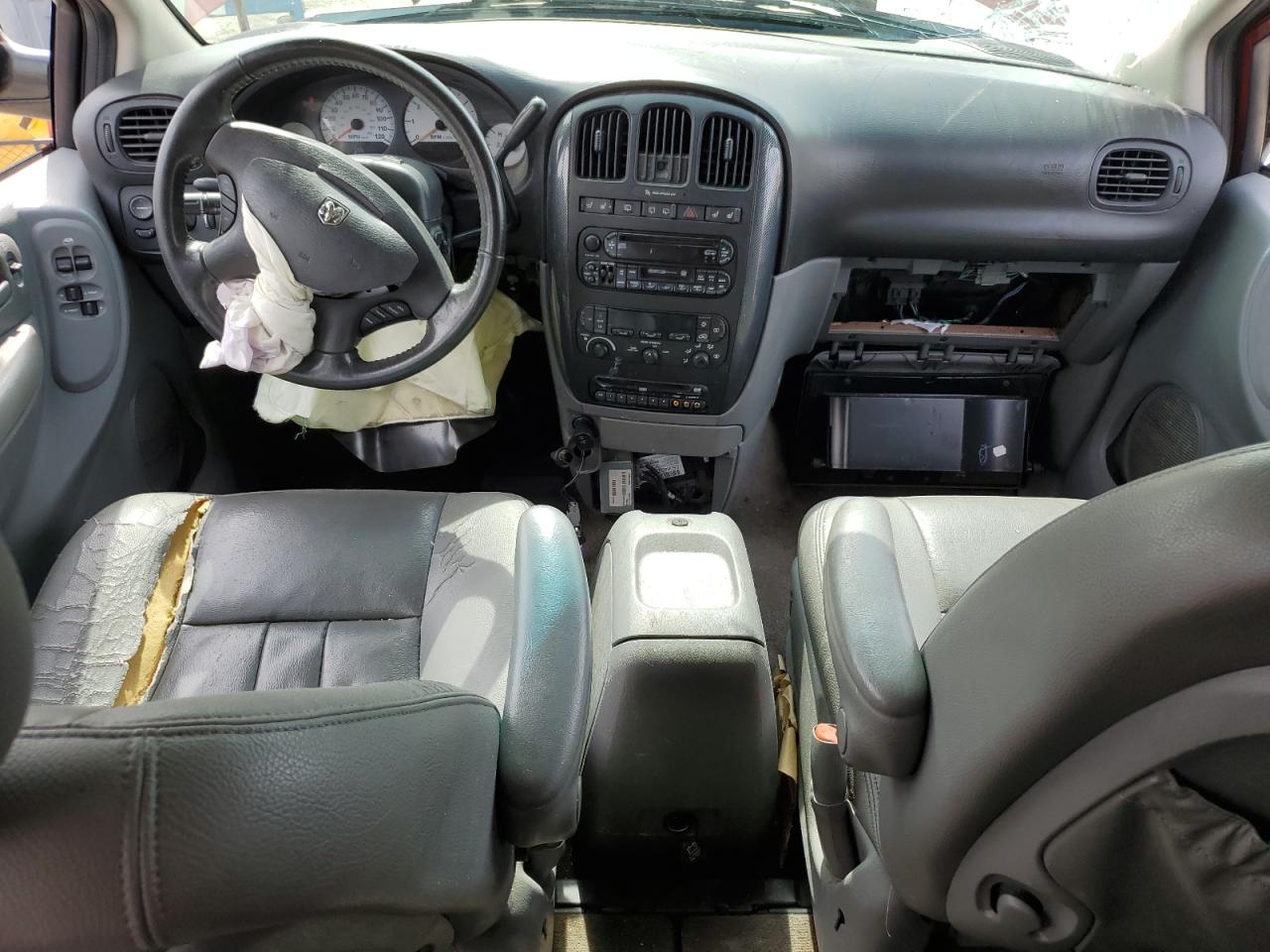 2006 Dodge Grand Caravan Sxt VIN: 2D4GP44L76R650421 Lot: 63344385
