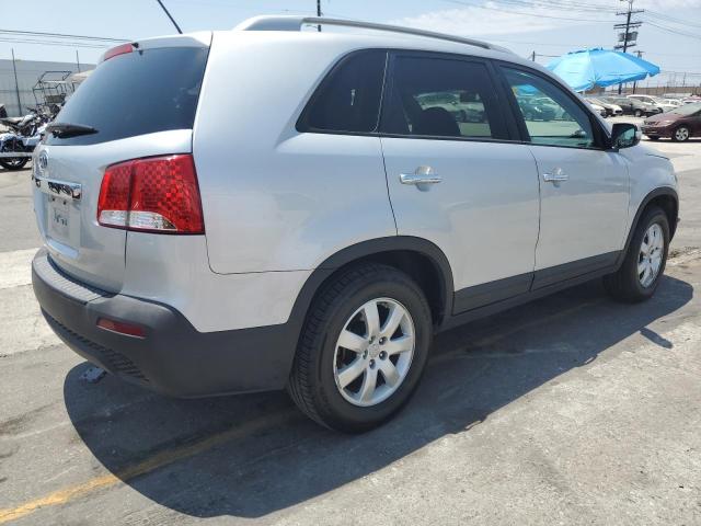 KIA SORENTO 2013 Srebrny