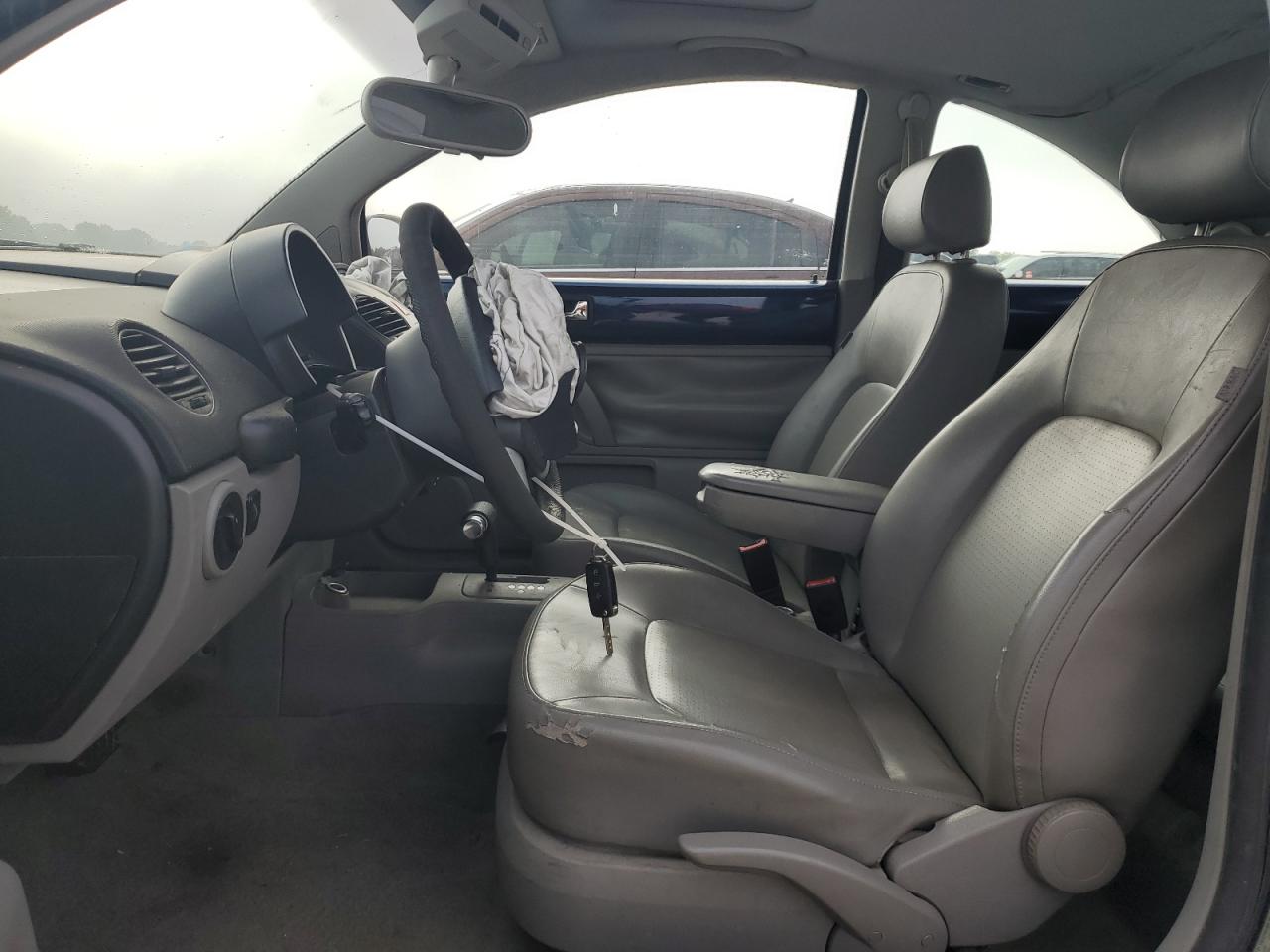 2007 Volkswagen New Beetle 2.5L Option Package 1 VIN: 3VWRW31C07M519831 Lot: 64253175