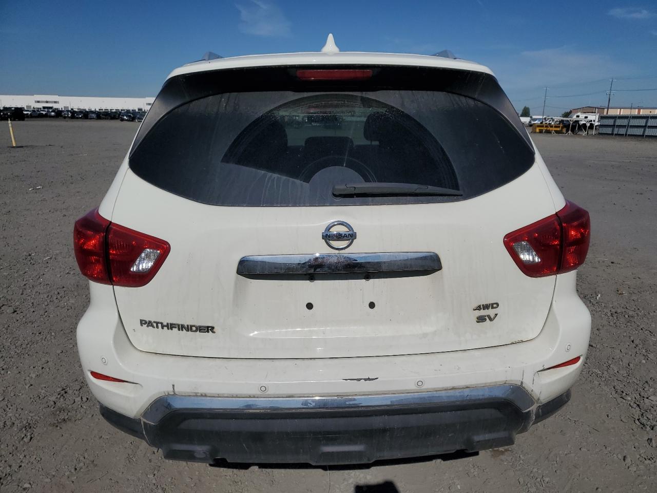2019 Nissan Pathfinder S VIN: 5N1DR2MM9KC621945 Lot: 62856675