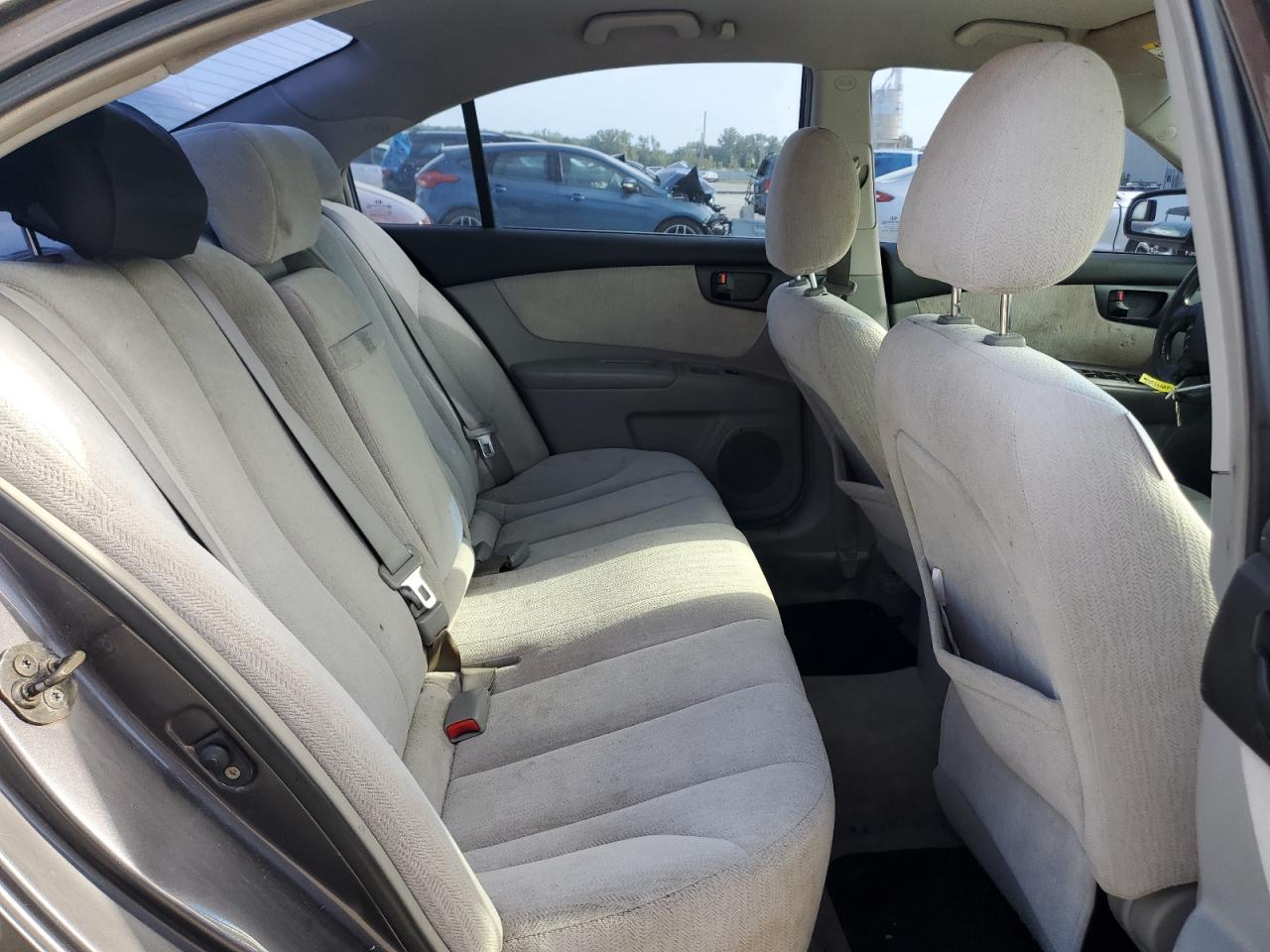2006 Kia Optima Lx VIN: KNAGE123665060256 Lot: 64469565
