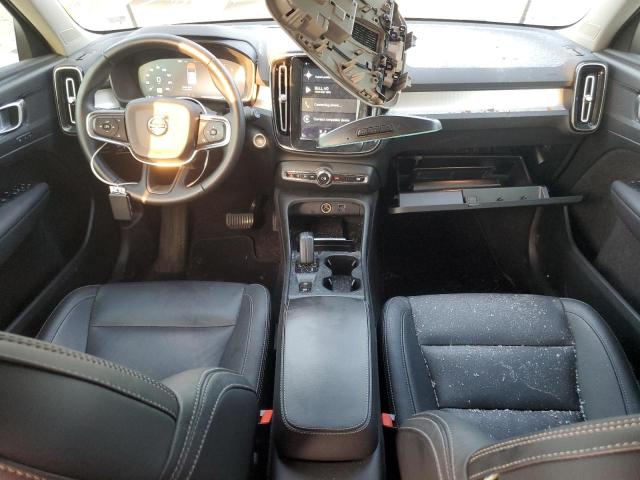  VOLVO XC40 2020 Серый