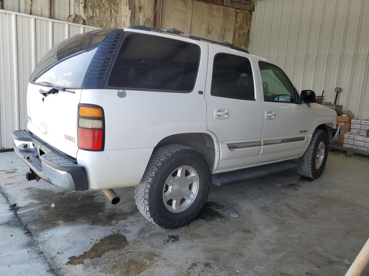 2005 GMC Yukon white null gas 1GKEK13T85R208405 photo #4