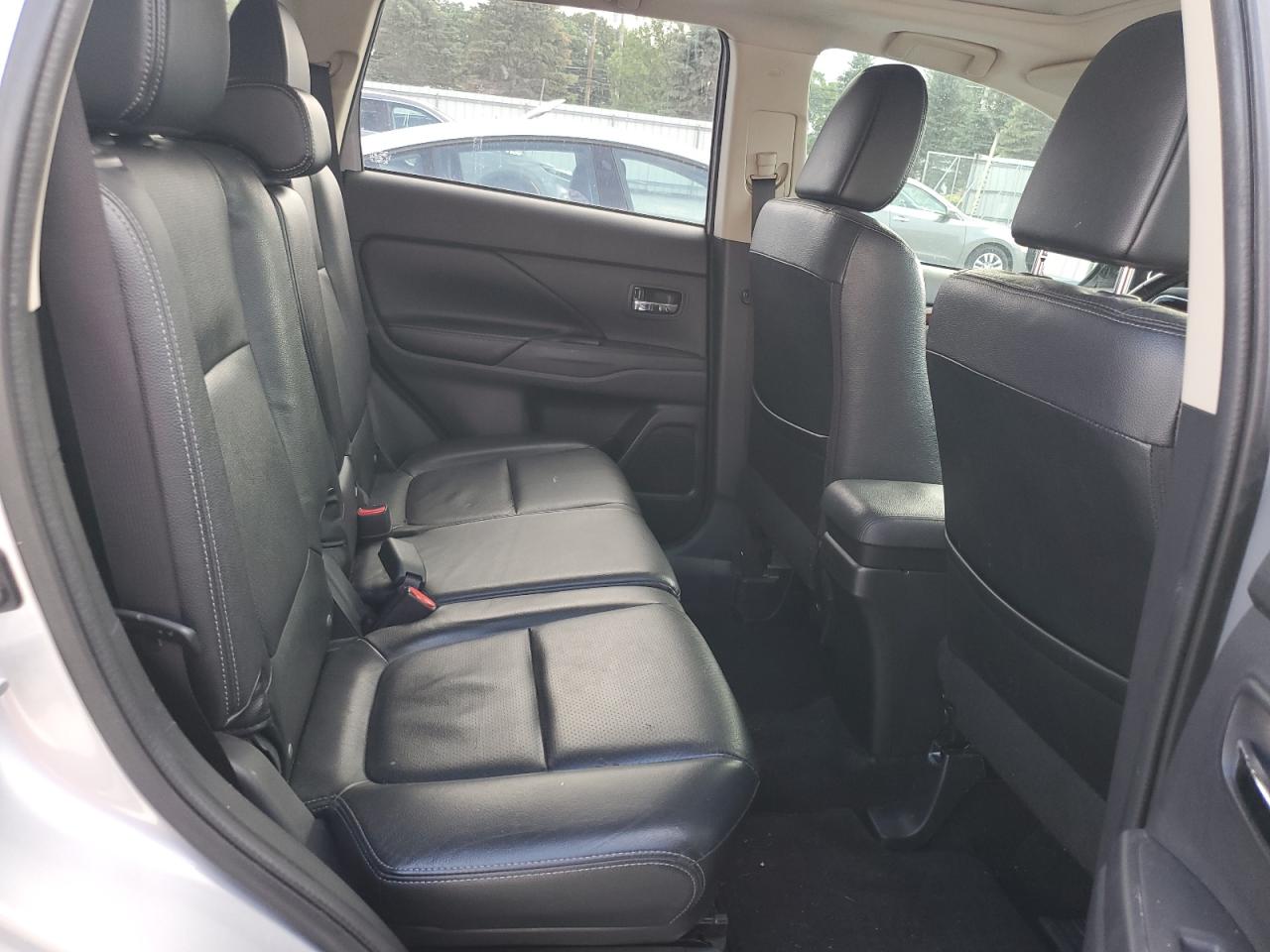 2014 Mitsubishi Outlander Se VIN: JA4AZ3A3XEZ014151 Lot: 65164255