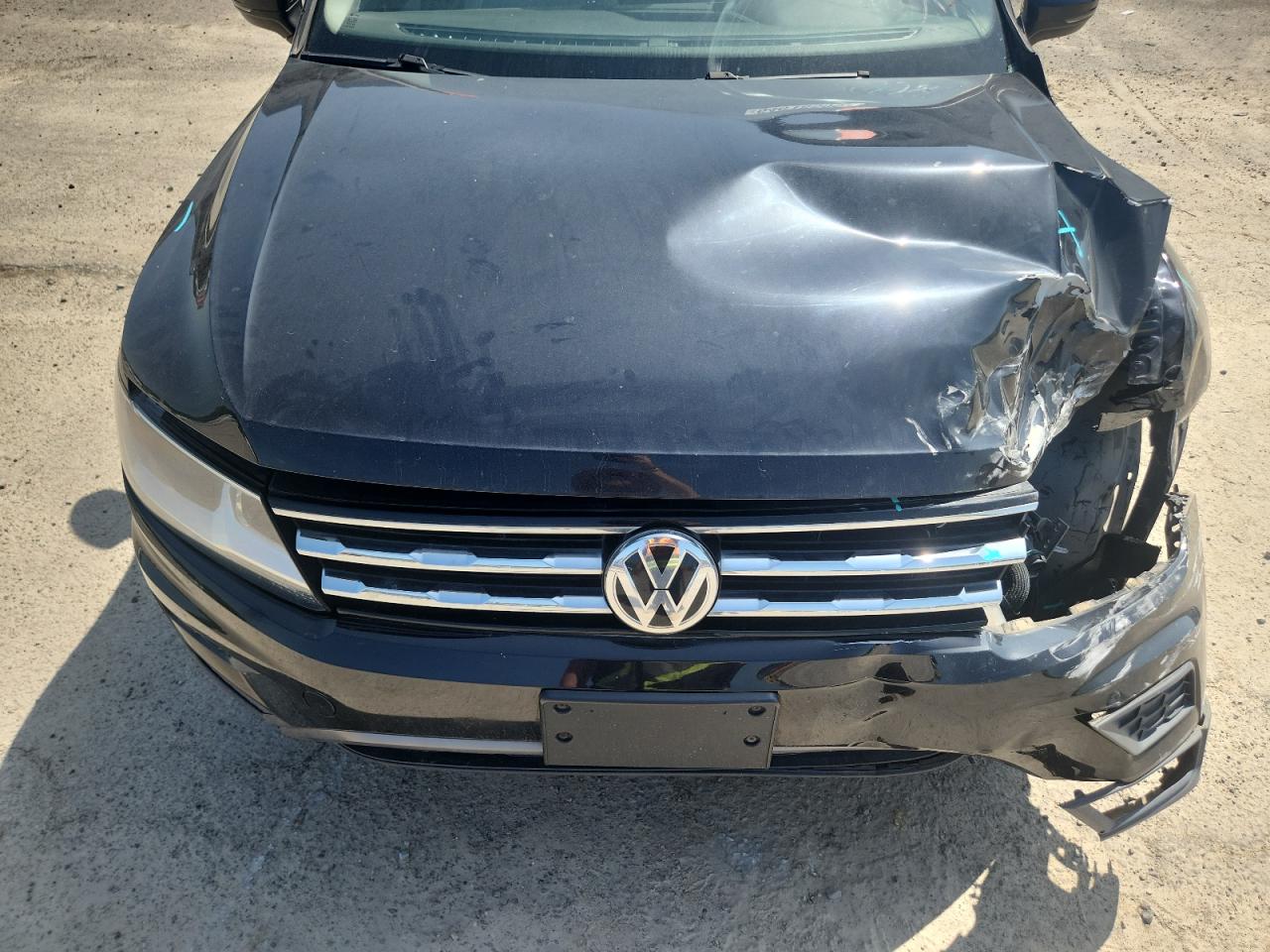 2018 Volkswagen Tiguan Se VIN: 3VV3B7AX1JM038669 Lot: 64018595