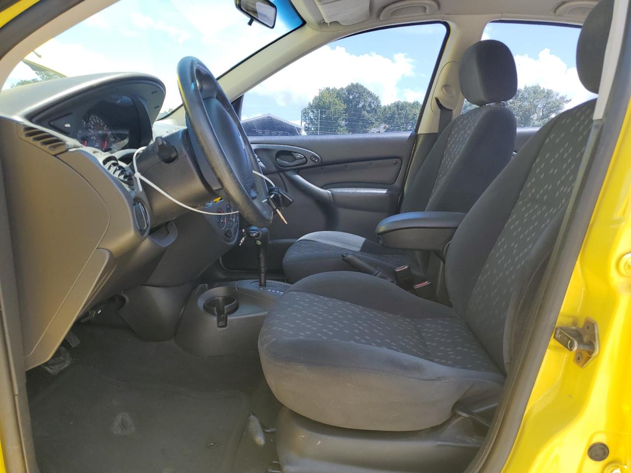 2001 Ford Focus Se VIN: 1FAFP34381W228537 Lot: 65008745