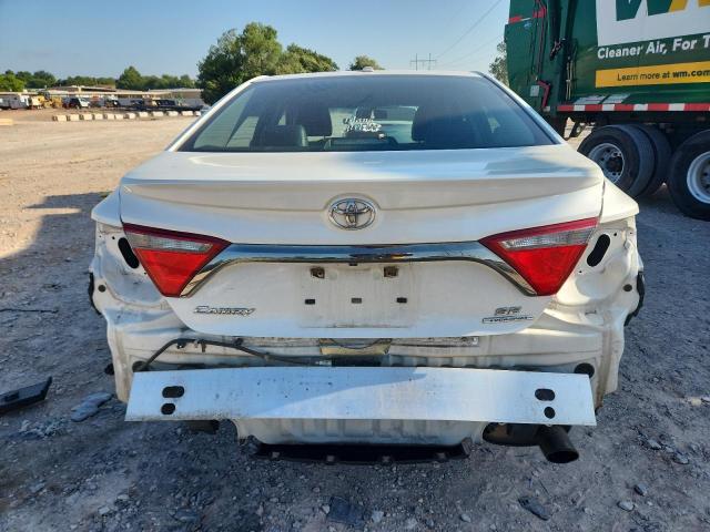  TOYOTA CAMRY 2016 White
