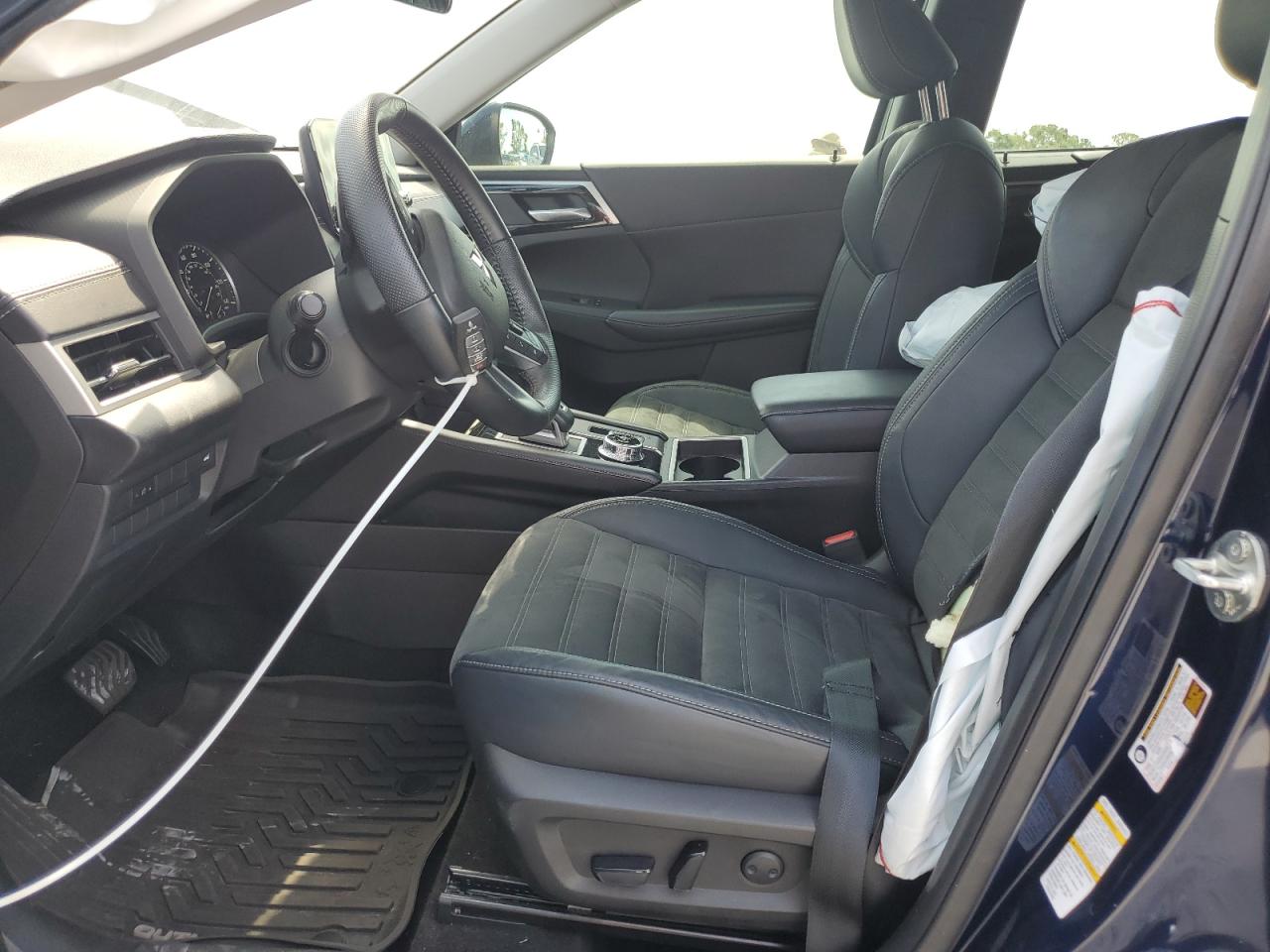 2023 Mitsubishi Outlander Se VIN: JA4J3UA8XPZ008470 Lot: 64327415