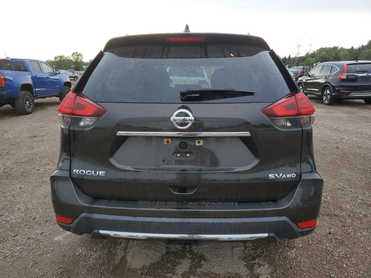 2017 Nissan Rogue Sv VIN: 5N1AT2MV3HC774083 Lot: 64961595