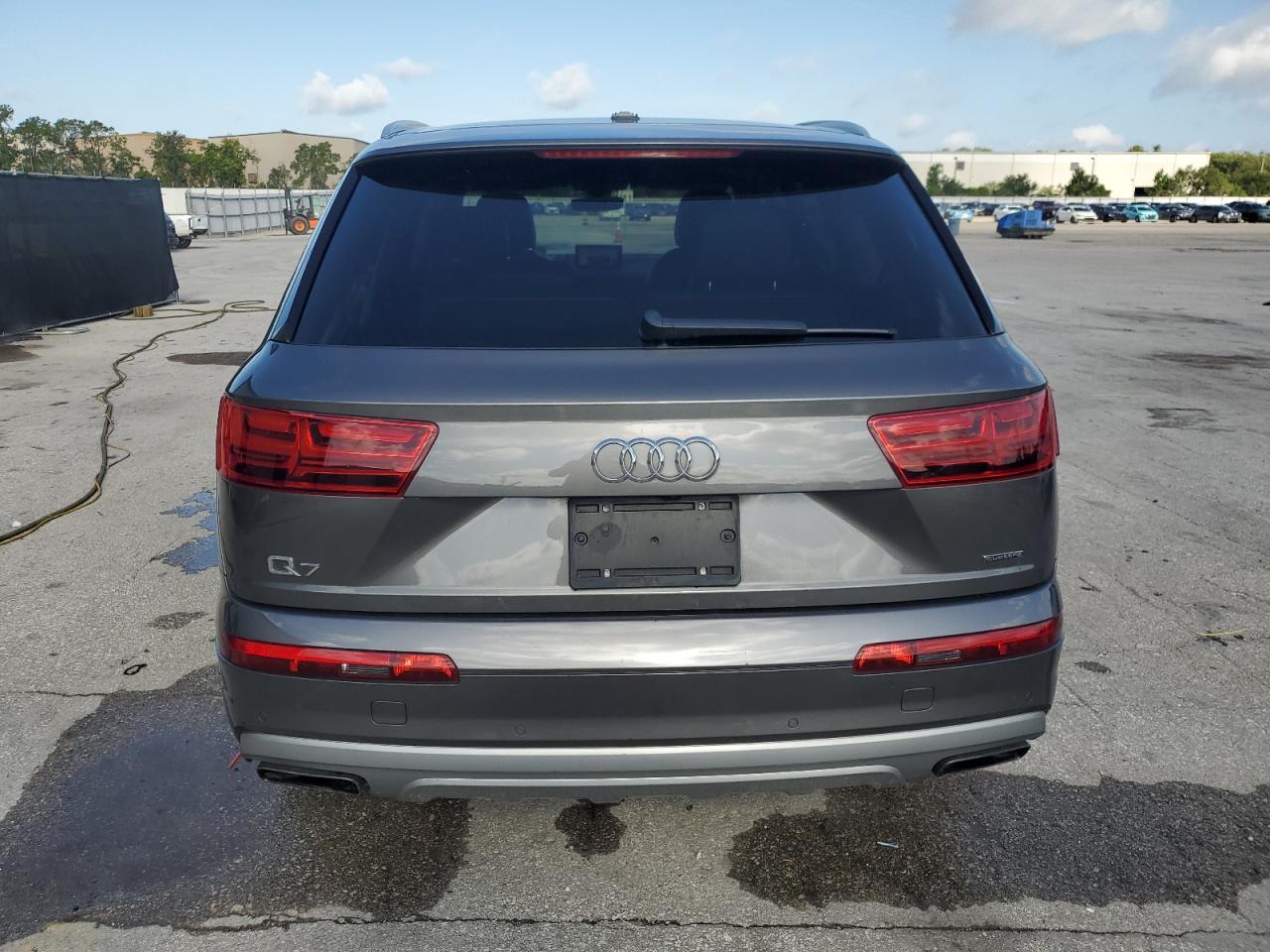 2018 Audi Q7 Premium Plus VIN: WA1LHAF75JD044290 Lot: 63576095