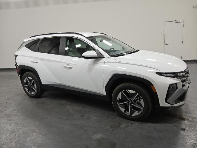  HYUNDAI TUCSON 2025 Белы