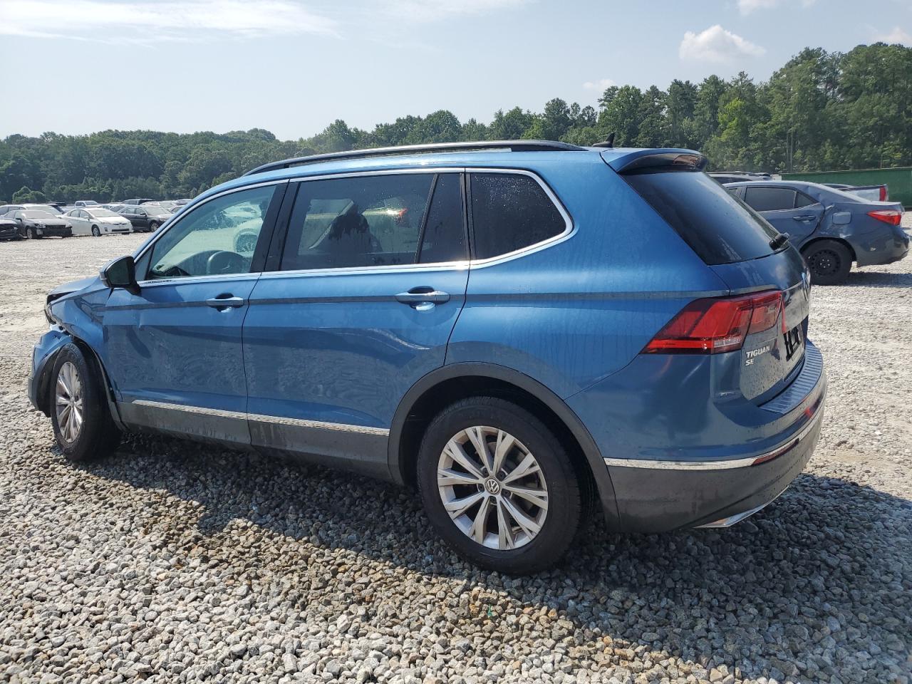 2018 Volkswagen Tiguan Se blue null gas 3VV3B7AX7JM076472 photo #3