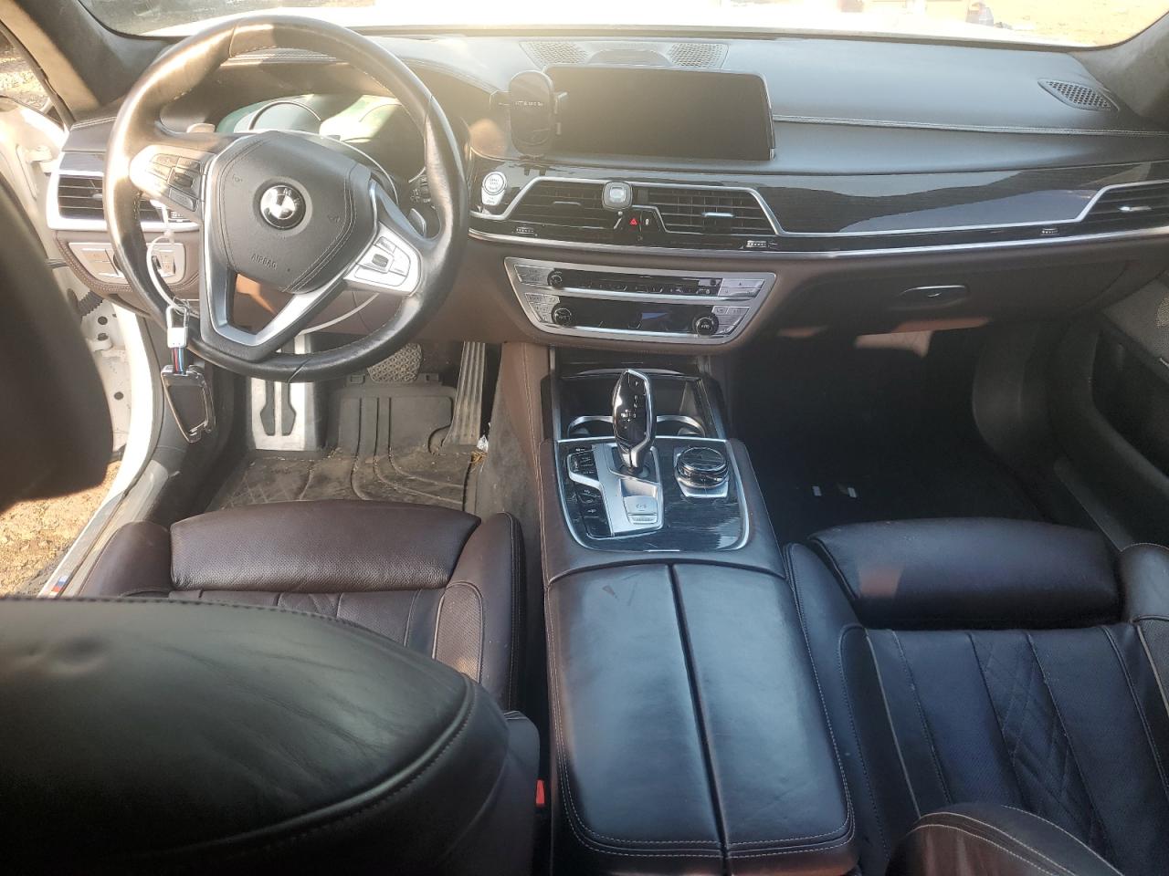 2016 BMW 750 Xi VIN: WBA7F2C58GG415145 Lot: 64574835