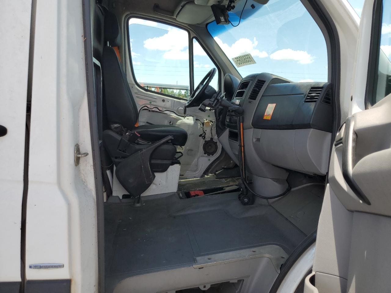 wd3pe8cb6b5560312 WD3PE8CB6B5560312 2011 Mercedes-Benz Sprinter 2500