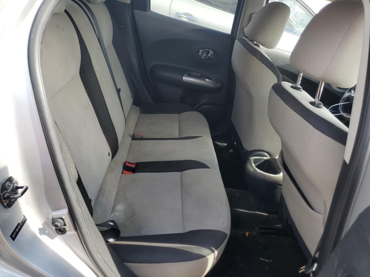 2011 Nissan Juke S VIN: JN8AF5MV4BT011353 Lot: 65027905