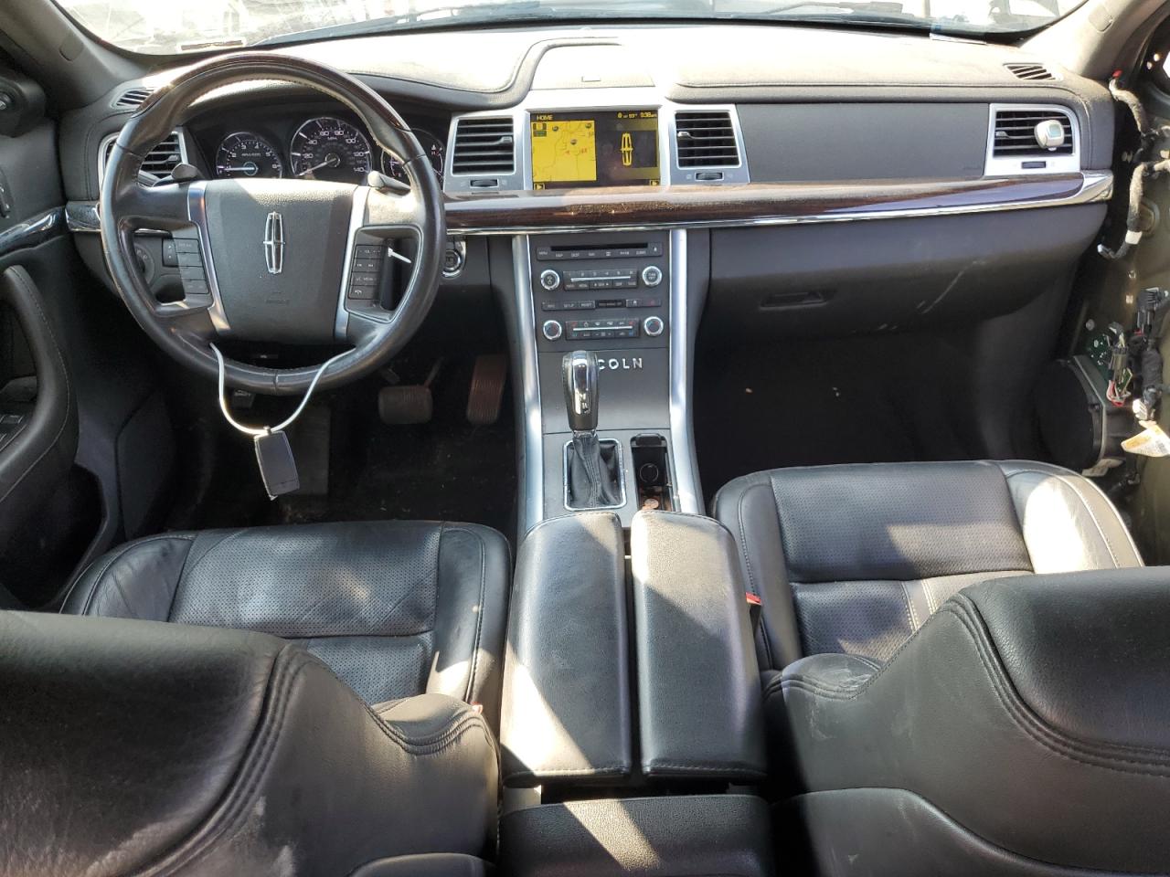 1LNHL9FT8AG613391 2010 Lincoln Mks