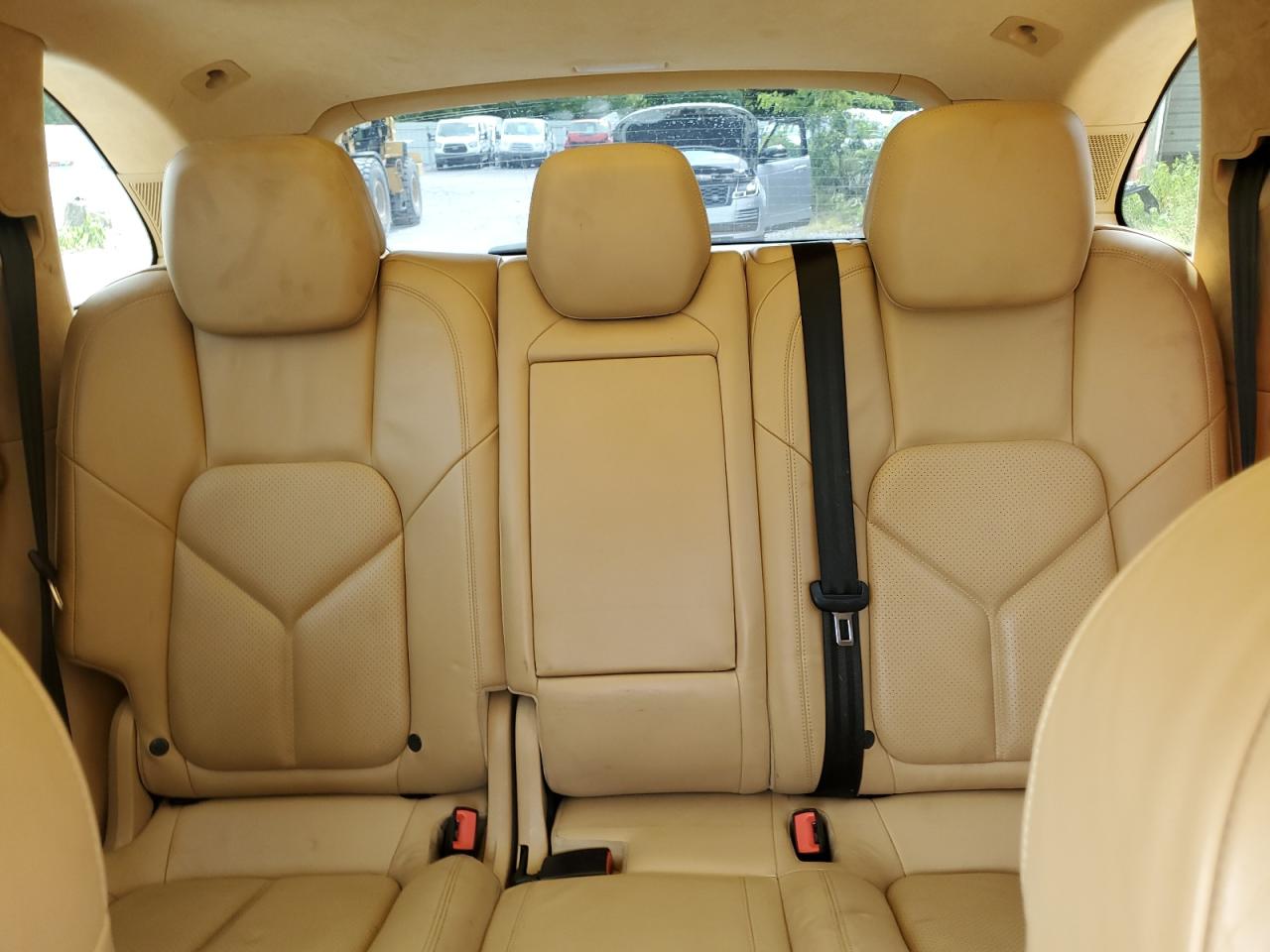 2013 Porsche Cayenne Gts VIN: WP1AD2A25DLA72349 Lot: 64802875